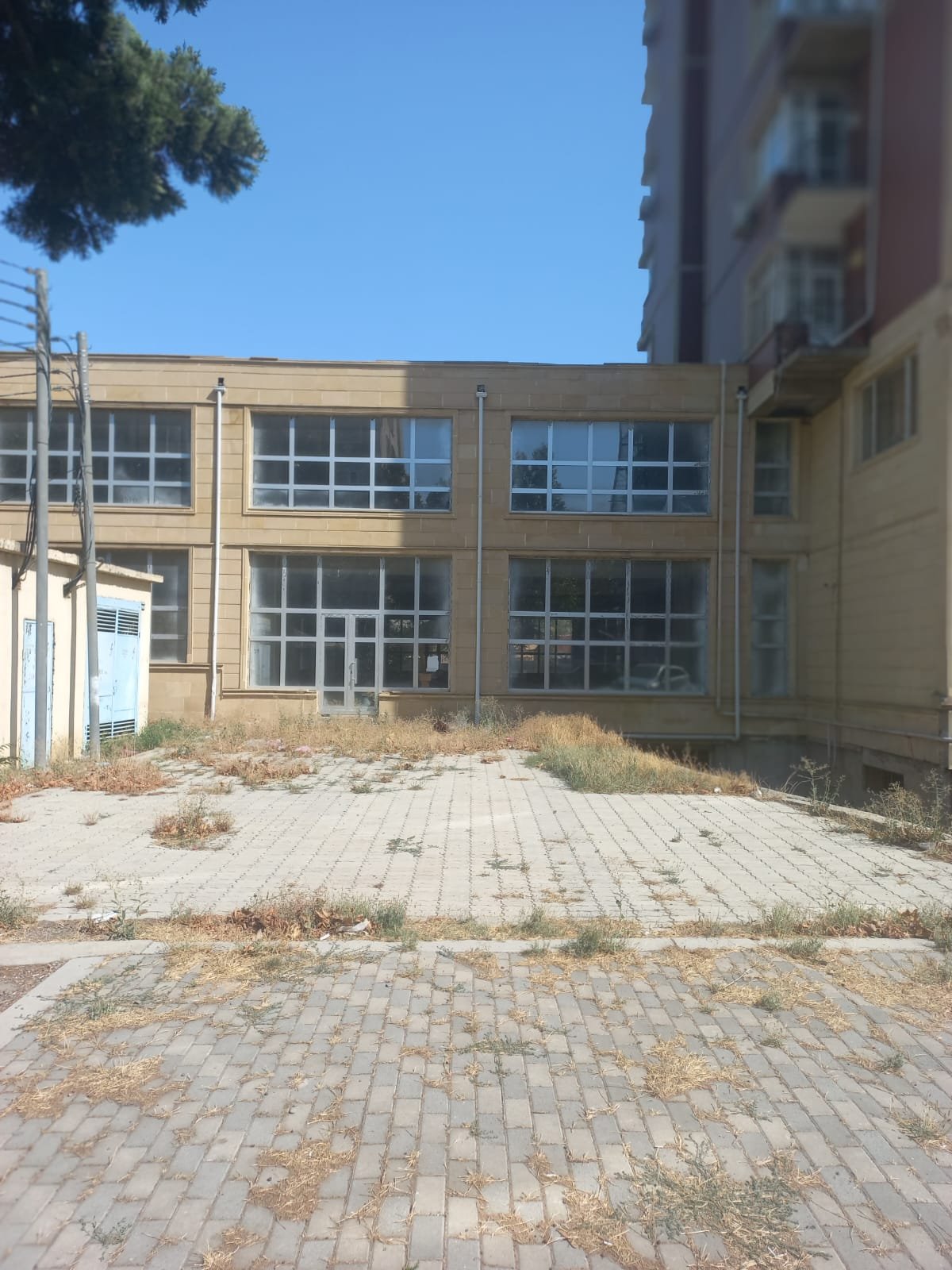 Gəncədə qeyri-yaşayış sahəsi